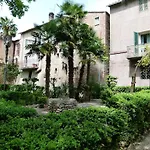 Alojamento de Acomodação e Pequeno-almoço Casa Fiorita