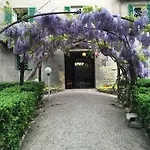 Bed & Breakfast Casa Fiorita 4*