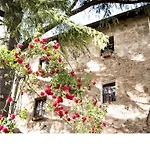 Alojamento de Acomodação e Pequeno-almoço Casa Fiorita Sant'Enea