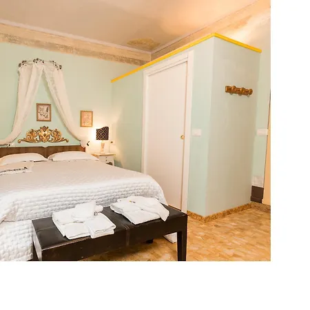 Casa Fiorita 4* Sant'Enea