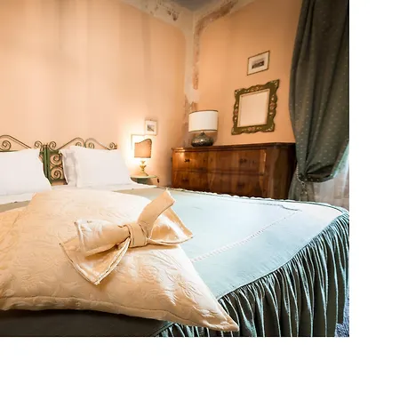 Casa Fiorita Bed & Breakfast 4*