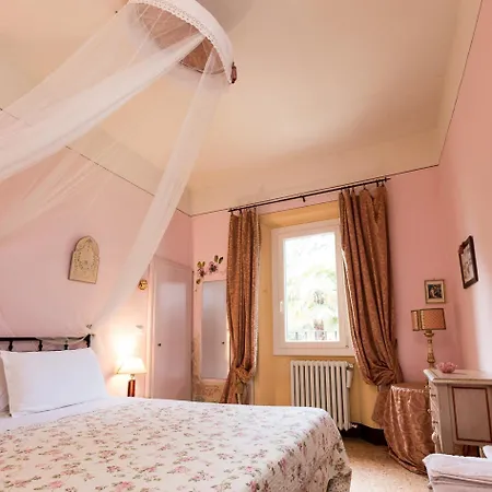 Casa Fiorita Bed & Breakfast