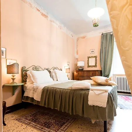 Casa Fiorita Bed and breakfast Sant'Enea